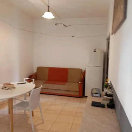 Hostel Blue Diamond *
