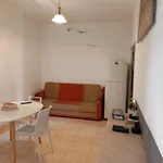 Auberge de jeunesse Blue Diamond Him Kolli Street Building No 4 *
