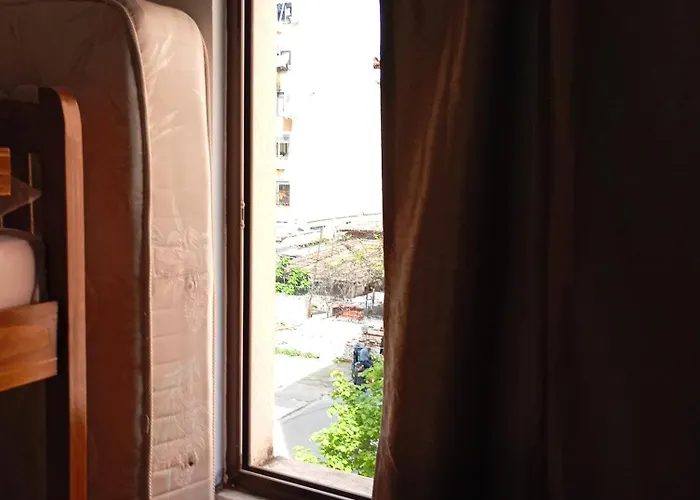 Hostel Blue Diamond Him Kolli Street Building No 4 *